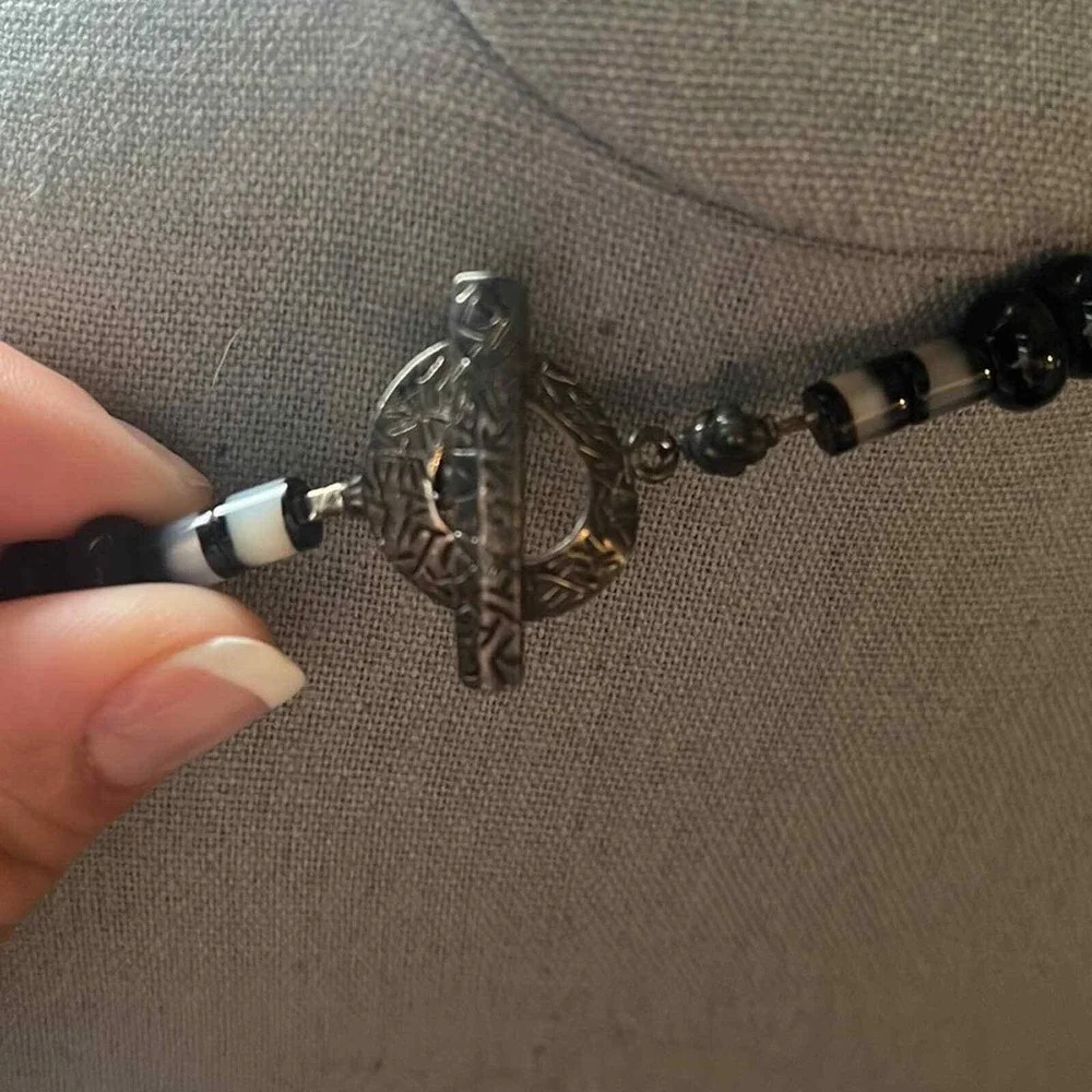 Handcrafted‎ Beaded Necklace Black Onyx Style Pendant Toggle Clasp Artisan Boho